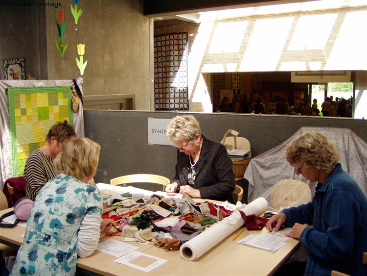 gal/Quiltefestival_i_Middelfart_2006/Aktiviteter/Quiltefestival06-20.jpg