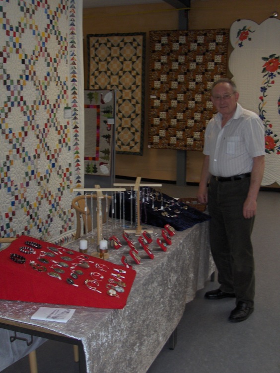 gal/Quiltefestival_i_Middelfart_2008/Butikker/quiltefestival2008,fredag012.JPG