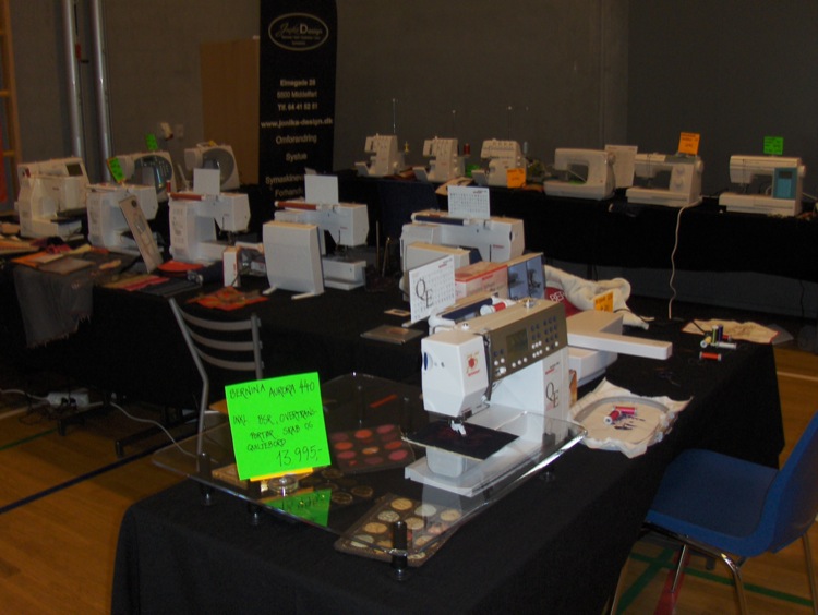 gal/Quiltefestival_i_Middelfart_2008/Butikker/quiltefestival2008,fredag022.JPG