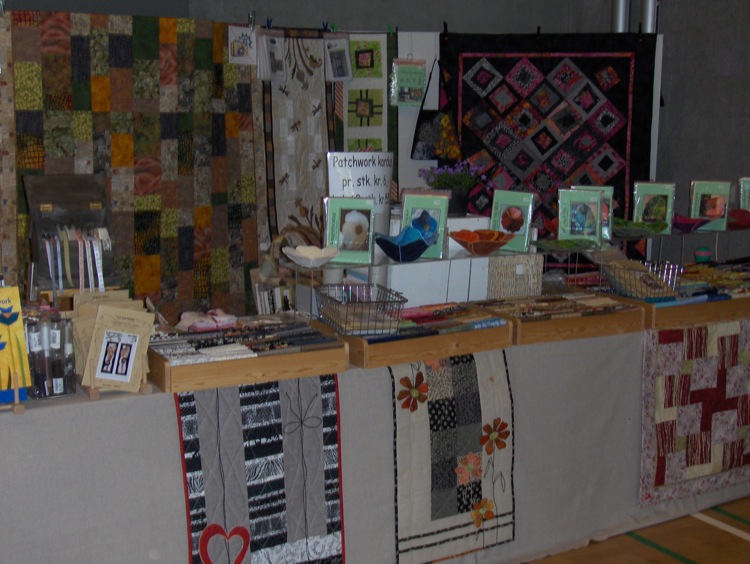 gal/Quiltefestival_i_Middelfart_2008/Butikker/quiltefestival2008,fredag039.JPG