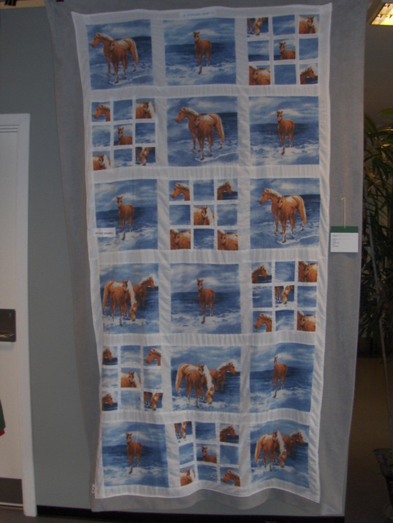 gal/Quiltefestival_i_Middelfart_2008/Udstilling/quiltefestival2008torsdag084.JPG