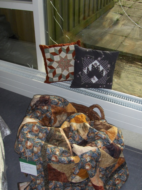 gal/Quiltefestival_i_Middelfart_2008/Udstilling/quiltefestival2008torsdag200.JPG